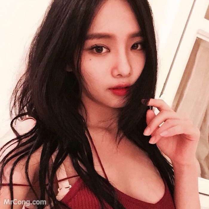 Yu Han (jeee622) Hot girl famous huge breasts social network (684 pictures)