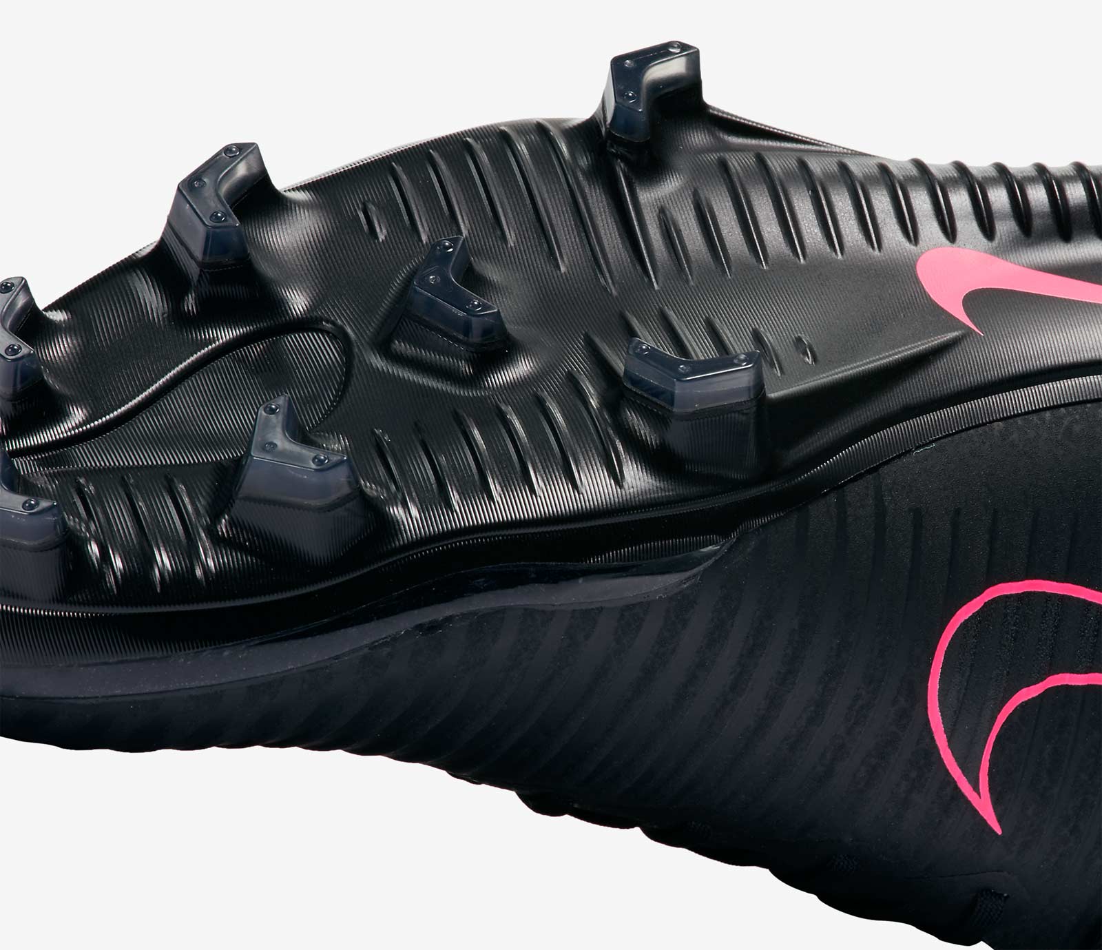 Black & Pink Nike Mercurial Vapor XI 2016-17 Boots Revealed - Footy ...