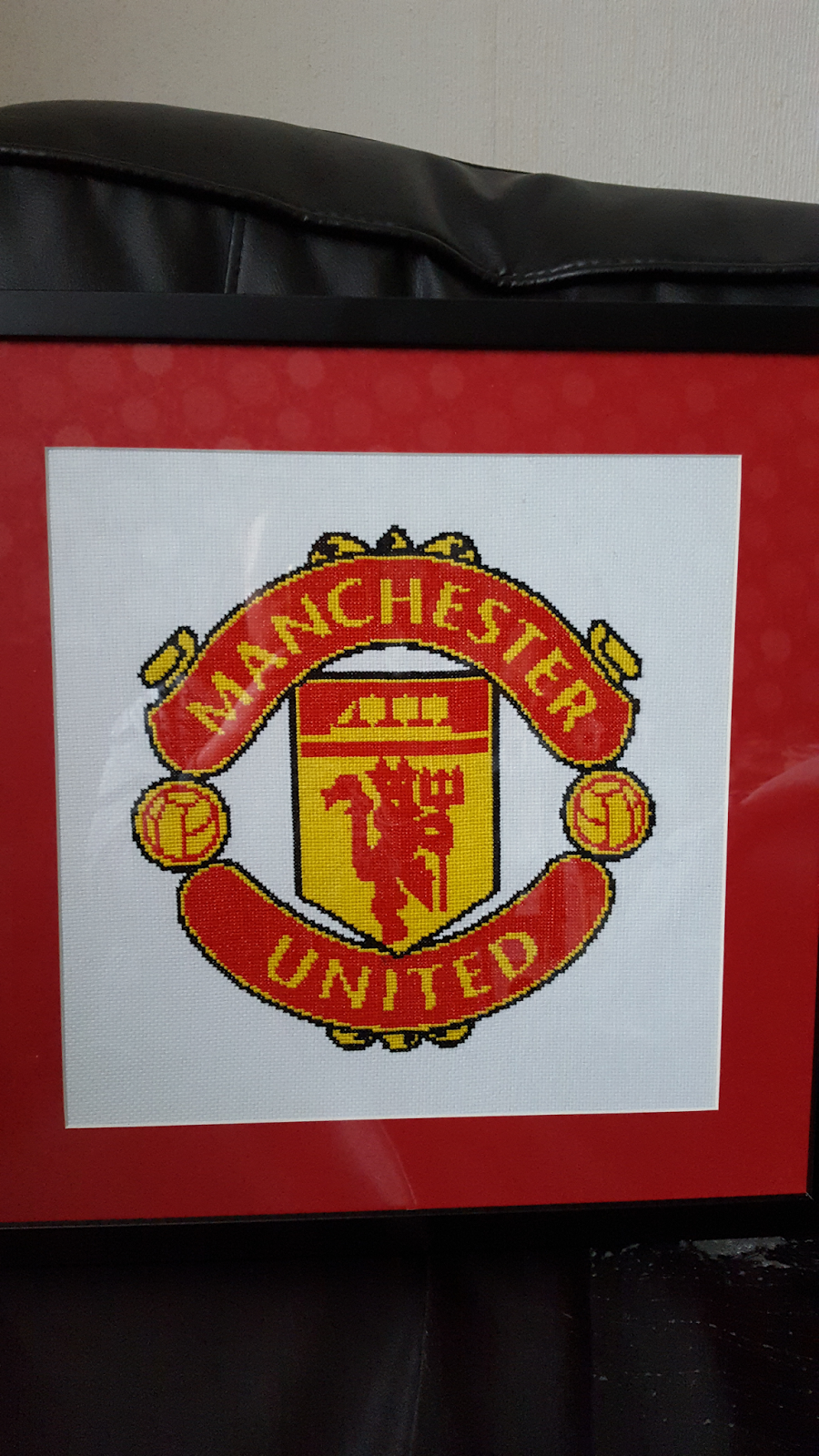 EASY PATTERNS Manchester United FC crossstitch pattern