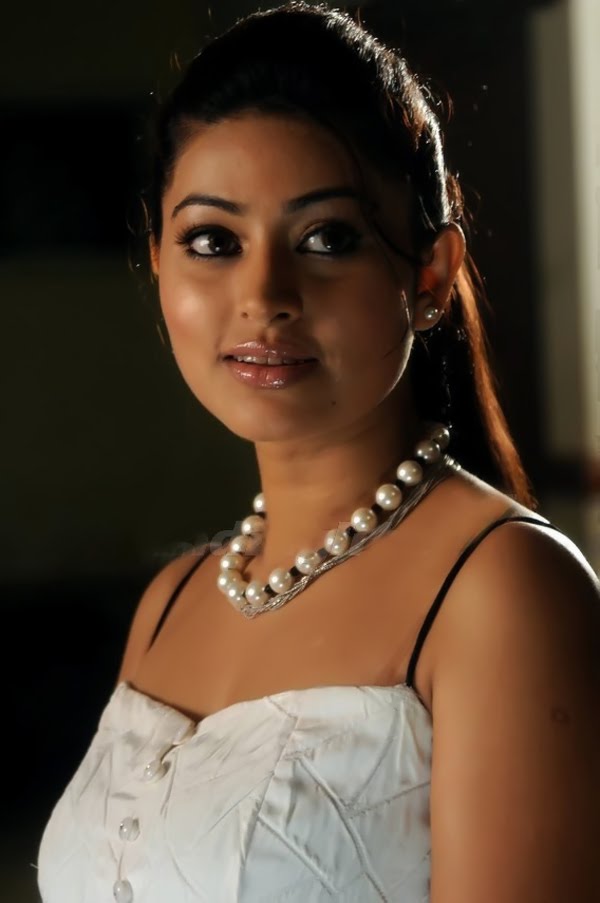 Unseen Tamil Actress Images Pics Hot Sneha Latest Hot Sexy Images Closeups 