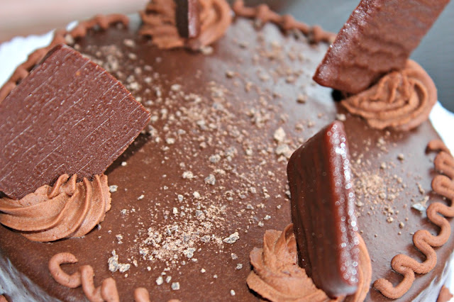 EL MEJOR PASTEL DE CHOCOLATE Y REMOLACHA {THERMOMIX} EL MEJOR PASTEL DE CHOCOLATE Y REMOLACHA {THERMOMIX}