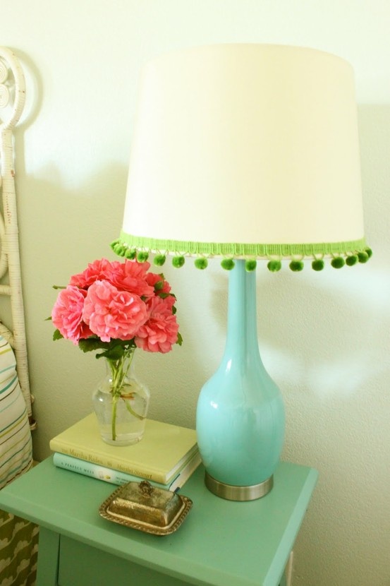 11 Cute Diy Lamp Shade Makeovers Do It Yourself Ideas And Projects Pom Trim Is One Of The Best Crafting Accessories You Can Find Add It To So Many Things Like Curtains Pillow Blankets And Much More