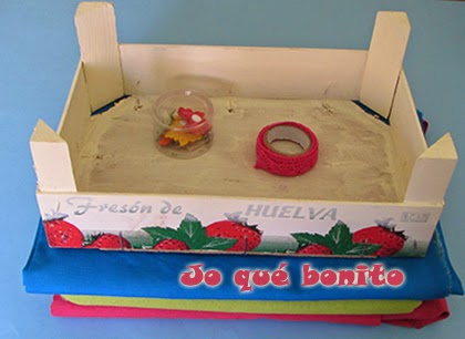 Cajas de fresas decoradas con telas