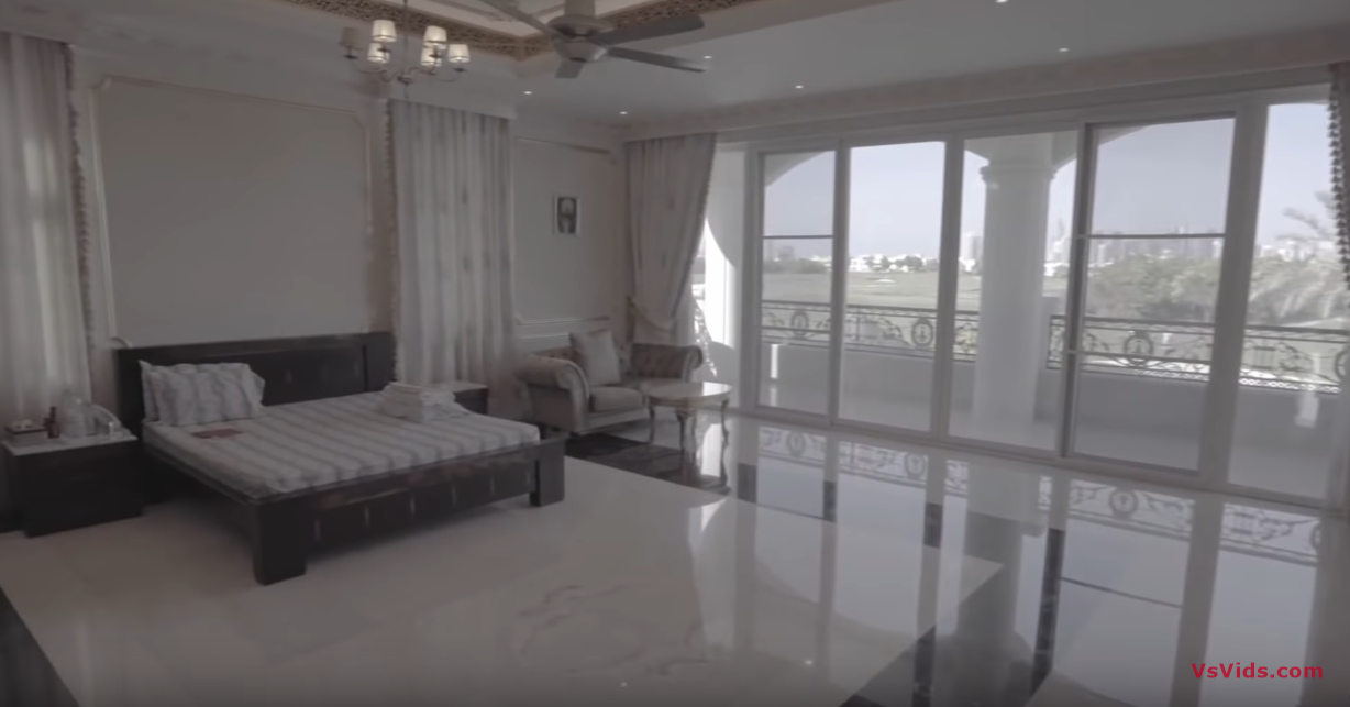53 Photos vs. Inside Dubai's $200 Million Dollar Mega Mansion - Ultra Luxury Home, Condo & Hotel Tour 53 Photos vs. Inside Dubai's $200 Million Dollar Mega Mansion - Ultra Luxury Home, Condo & Hotel Tour