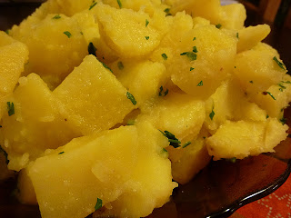Cartofi natur cu usturoi