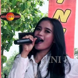 Lirik Lagu Hana Monina - Arjuna Impian - Novelas