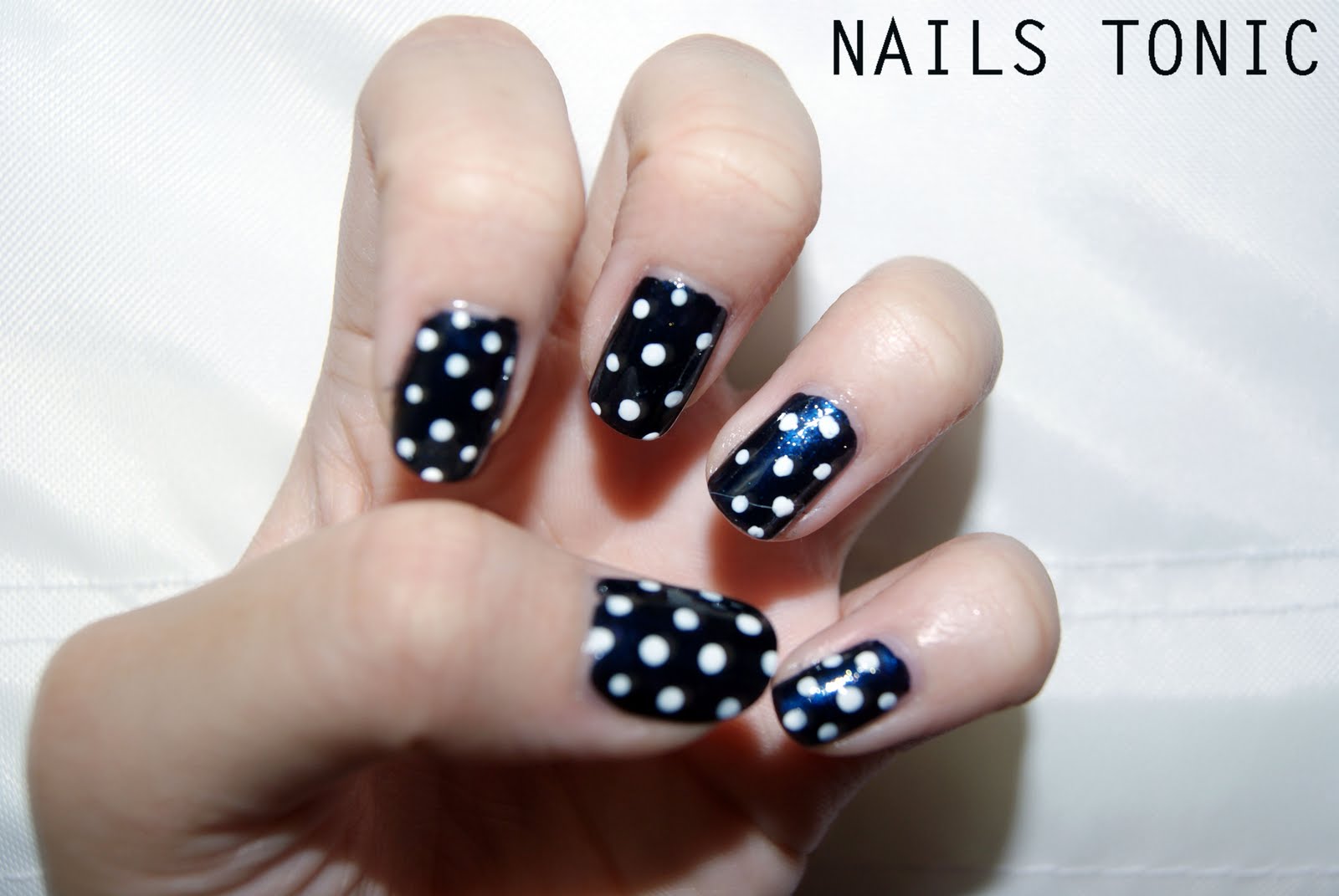 Dark blue and white striped nails - wide 4