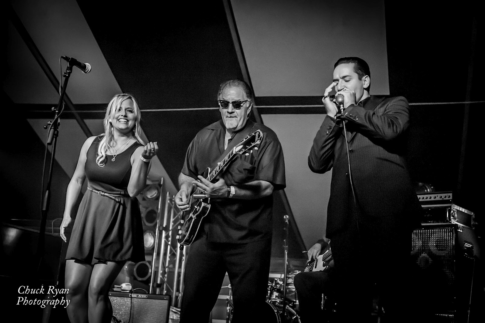 CIIcanoe...: Reverend Raven & The Chain Smokin' Altar Boys / Big Bull ...