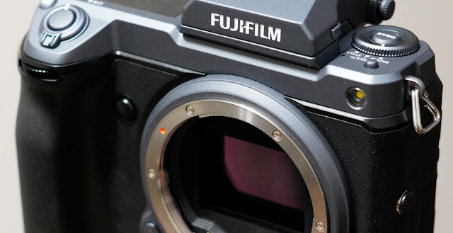 FUJIFILM GFX100