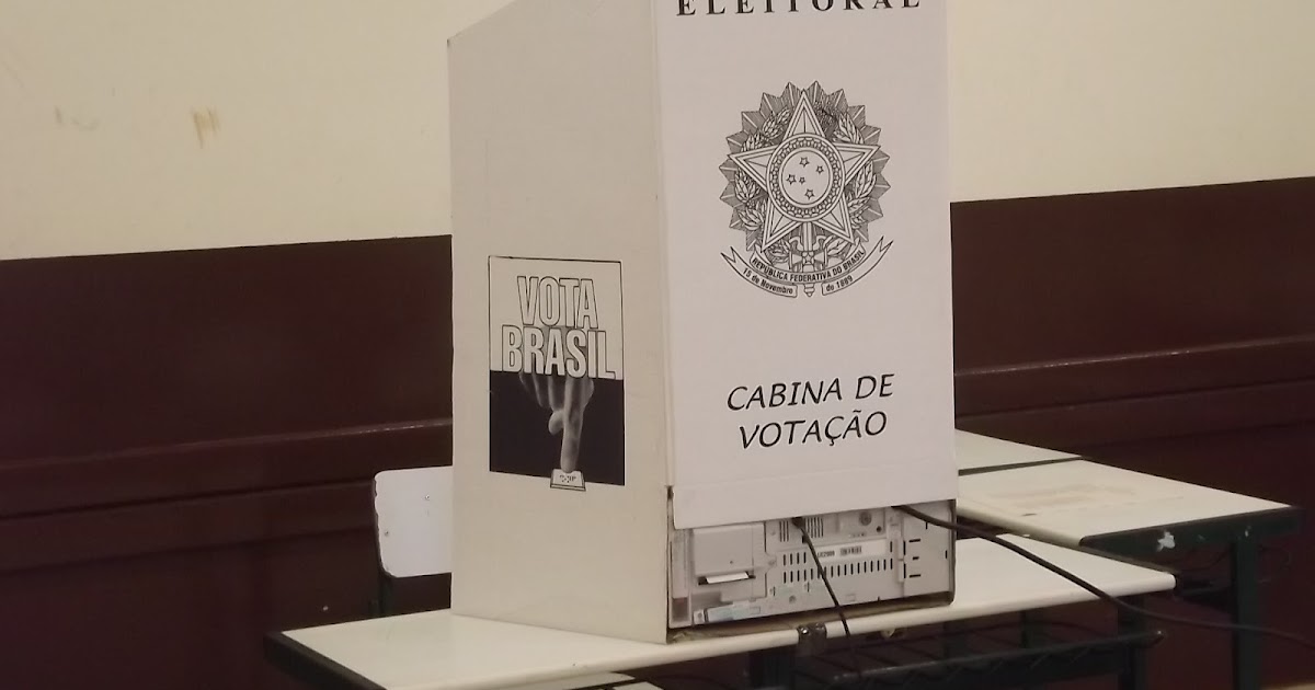 Confira a relação de vereadores eleitos em Foz do Iguaçu nas eleições de 2012