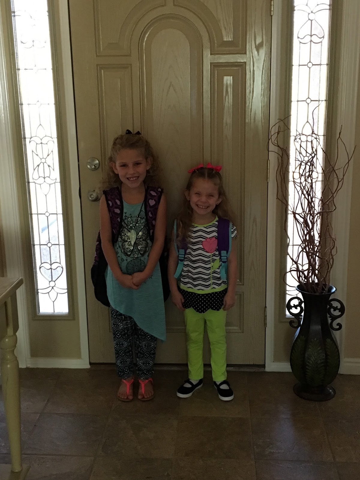 Brent Ashley Ella Scarlet: First Day of School