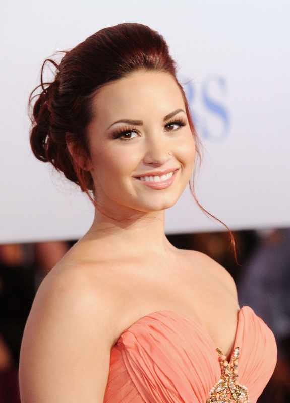 Demi Lovato Long Wavy Red Hairstyles