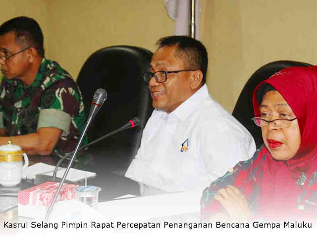 Kasrul Selang Pimpin Rapat Percepatan Penanganan Bencana Gempa Maluku Kasrul Selang Pimpin Rapat Percepatan Penanganan Bencana Gempa Maluku