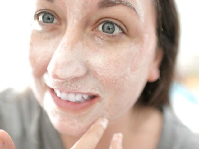 Elle Sees|| Beauty Blogger in Atlanta: DIY Mask for Soft Skin