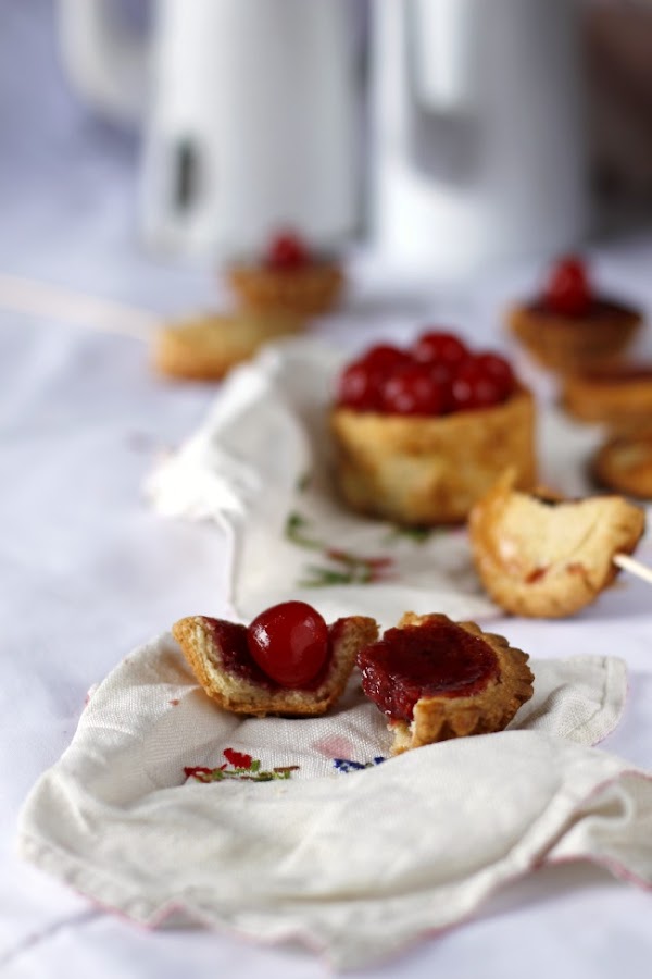 Cherry Pie . http://www.maraengredos.com/