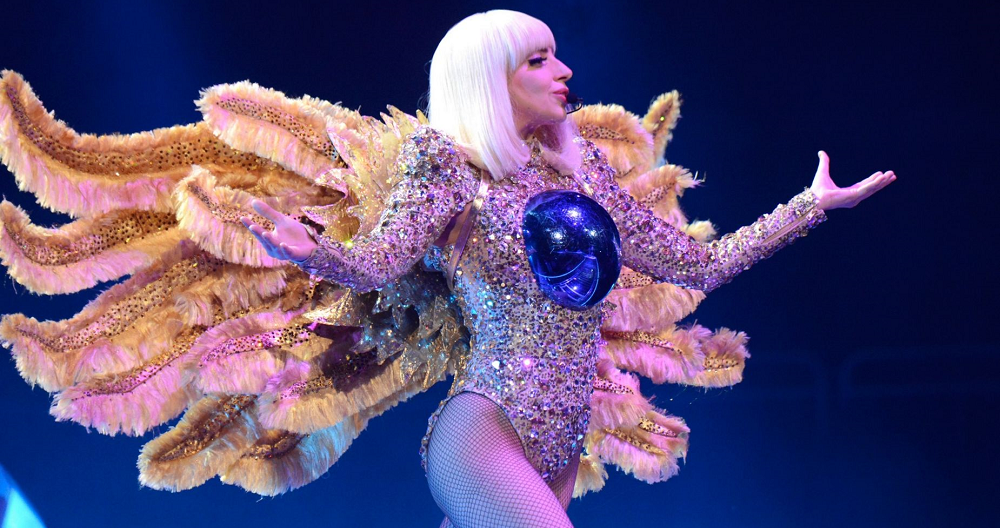 Lady-Gagas-artRave-tour-18.png