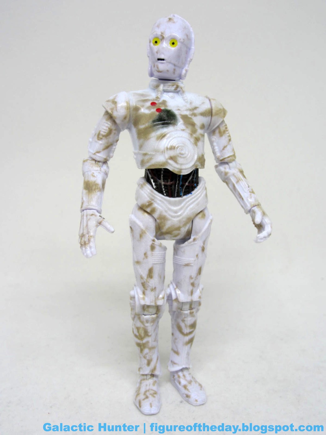 white robot star wars