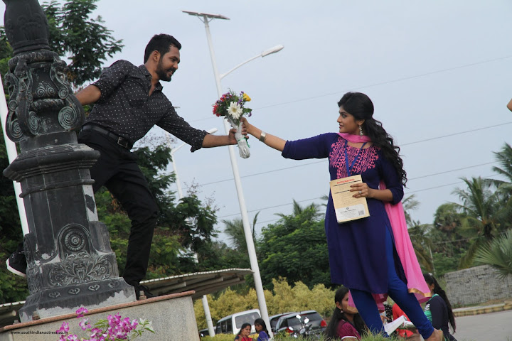 Aathmika in Meesaya Murukku Movie