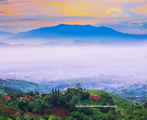 Bukit Moko, Bukit Puncak Bintang,Wisata Panorama Alam Romantis Di Kota Bandung