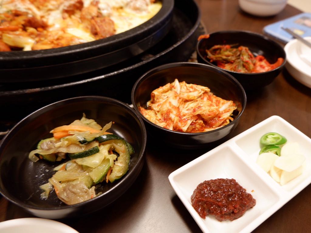 韩国的宫廷料理是怎样的，其中都包含什么菜式？ - 知乎