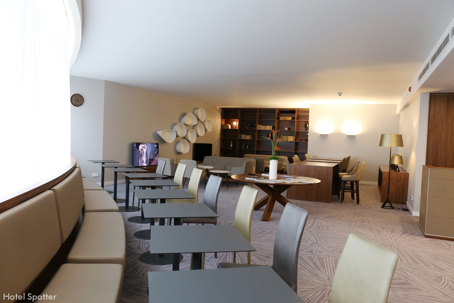 Salonik Executive Lounge w DoubleTree Wroclaw - recenzja