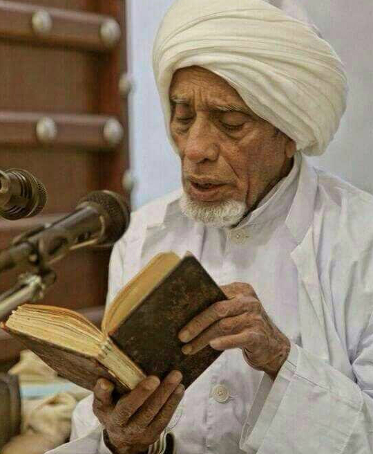 Habib Abdullah Bin Muhammad Bin Alwi Bin Abdullah Bin Syahab Ainu Tarim Kampung Boom