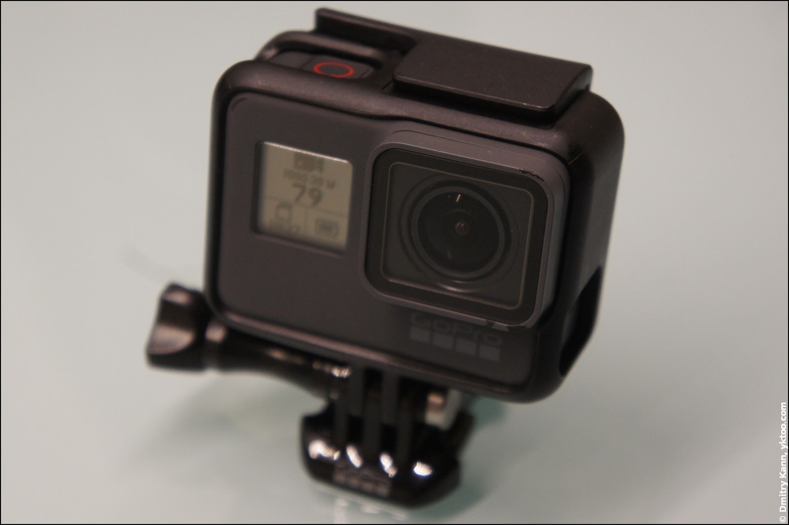 GoPro Hero 5 Black, слегка побитая жизнью.