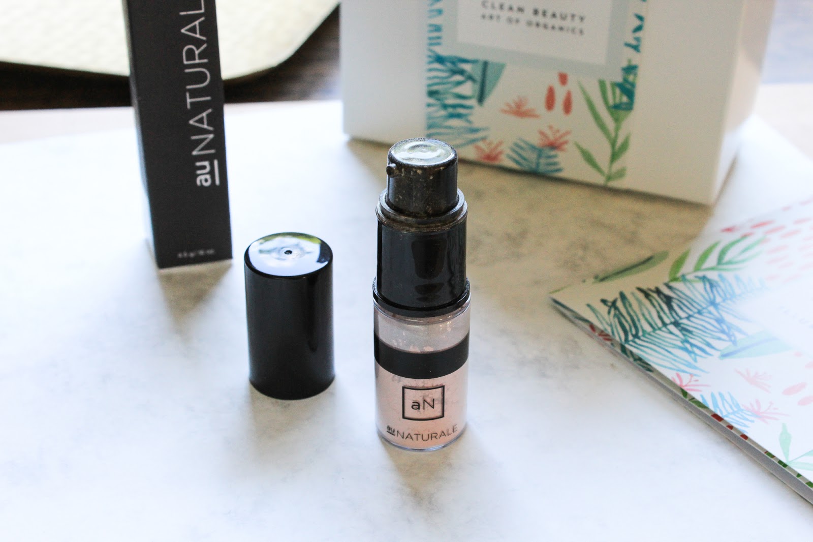 Au Naturale Pure Powder Highlighter Begonia Art of Organics July 2018 Clean Beauty Box Au Naturale Pure Powder Highlighter Begonia Art of Organics July 2018 Clean Beauty Box