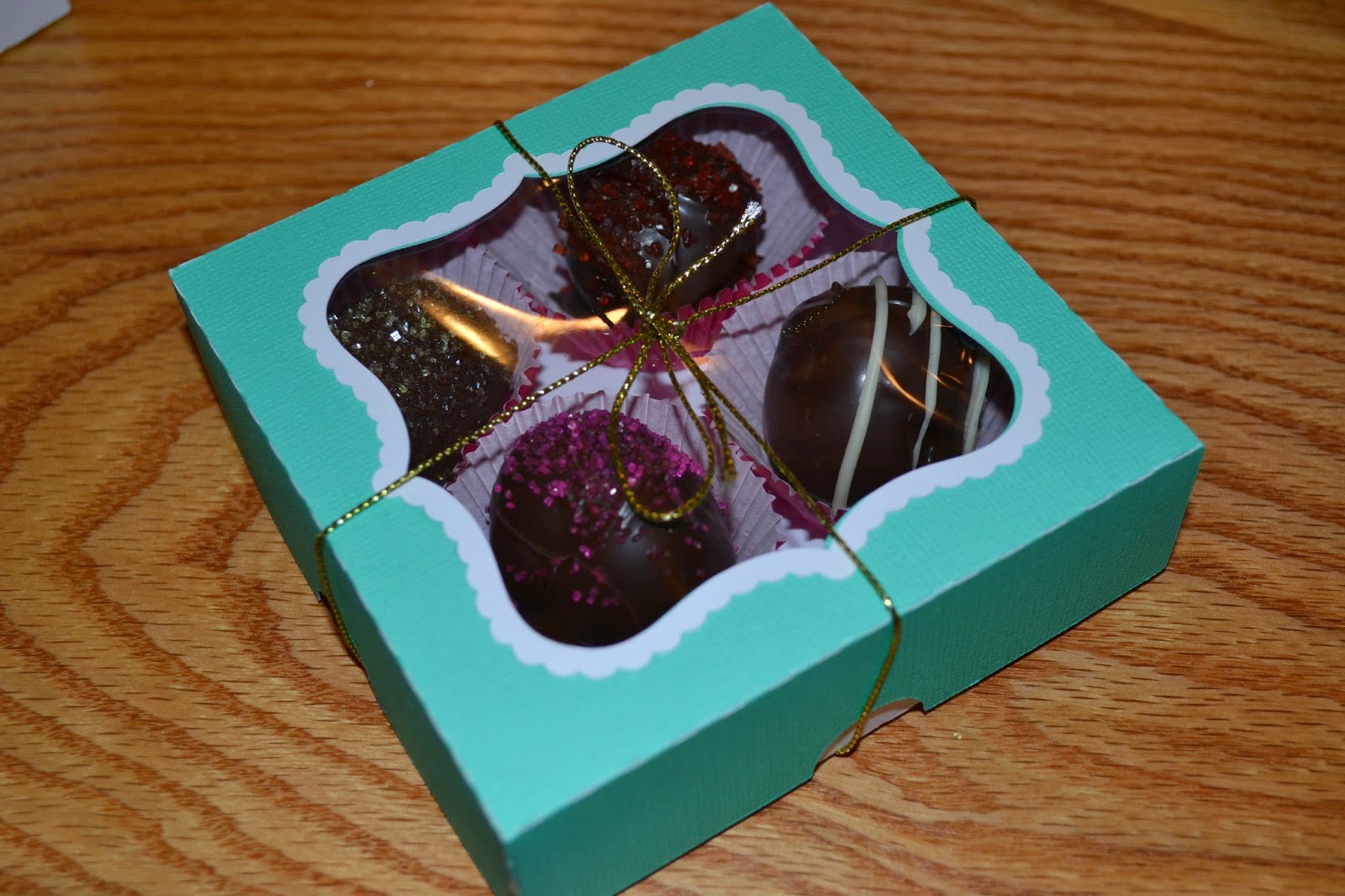 Closet Crafter Homemade Truffles....and Chocolate Covered Strawberries!!!