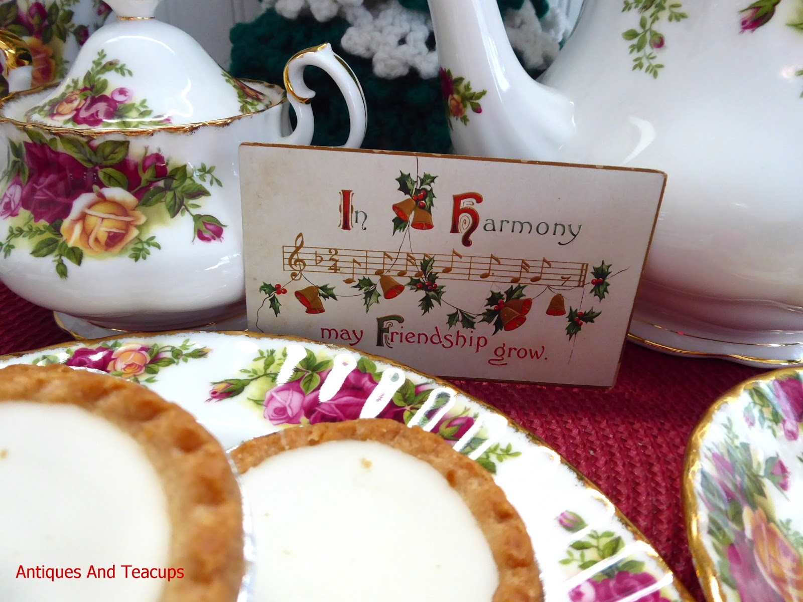 Antiques And Teacups Tuesday Cuppa Tea An Old Country Roses Christmas