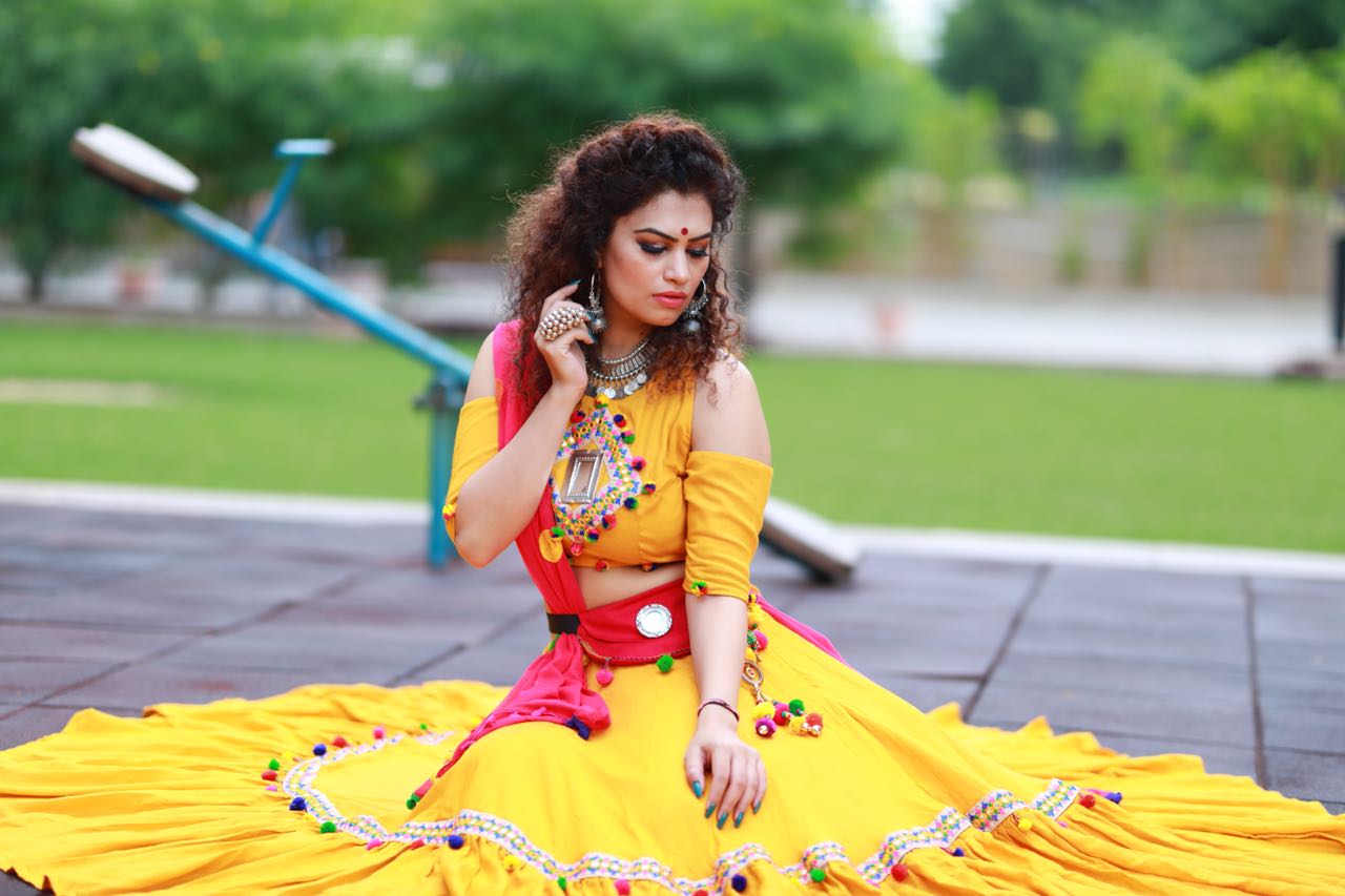 https://www.pavitraa.in/Product/Navratri-Special-Yellow-And-Yellow-Ready-To-Wear-Lehenga-Choli