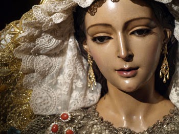 El Rosario del Barrio León se traslada hoy a San Gonzalo para su procesión