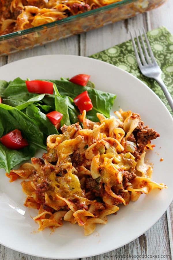 Beefy Sour Cream Noodle Bake Love Bakes Good Cakes