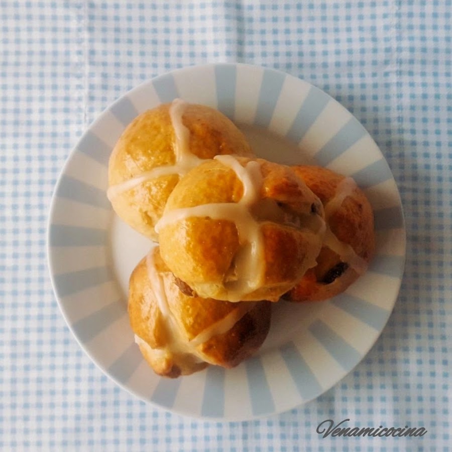 Hot cross buns 