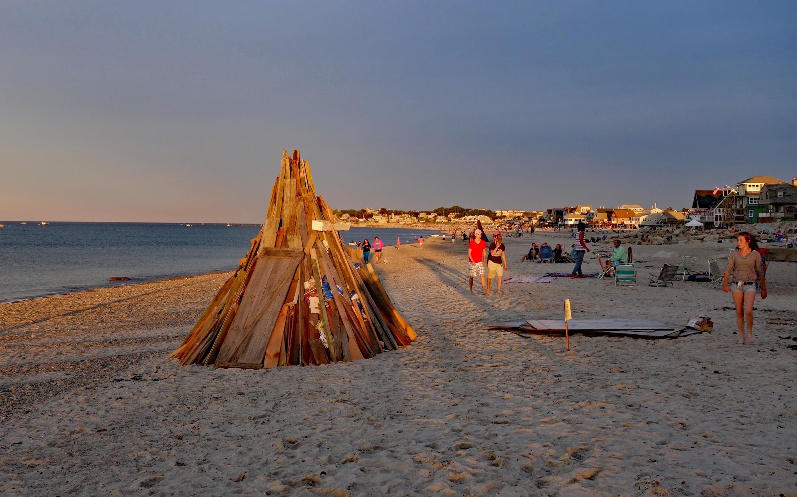 Joe S Retirement Blog Bonfires And Fireworks White Horse Beach The Annual Ritual Of Bonfires And Fireworks At White Horse Beach On July 3rd Day Before United States Independence Is Ready To Begin This