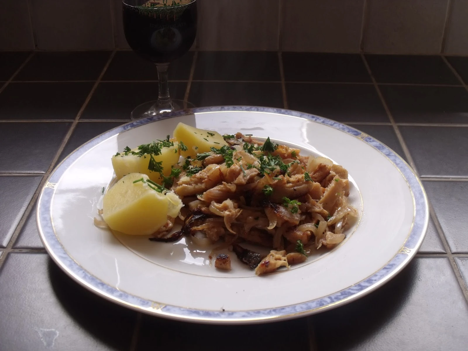 Recette de cuisine de famille: Tripes à la lyonnaise
