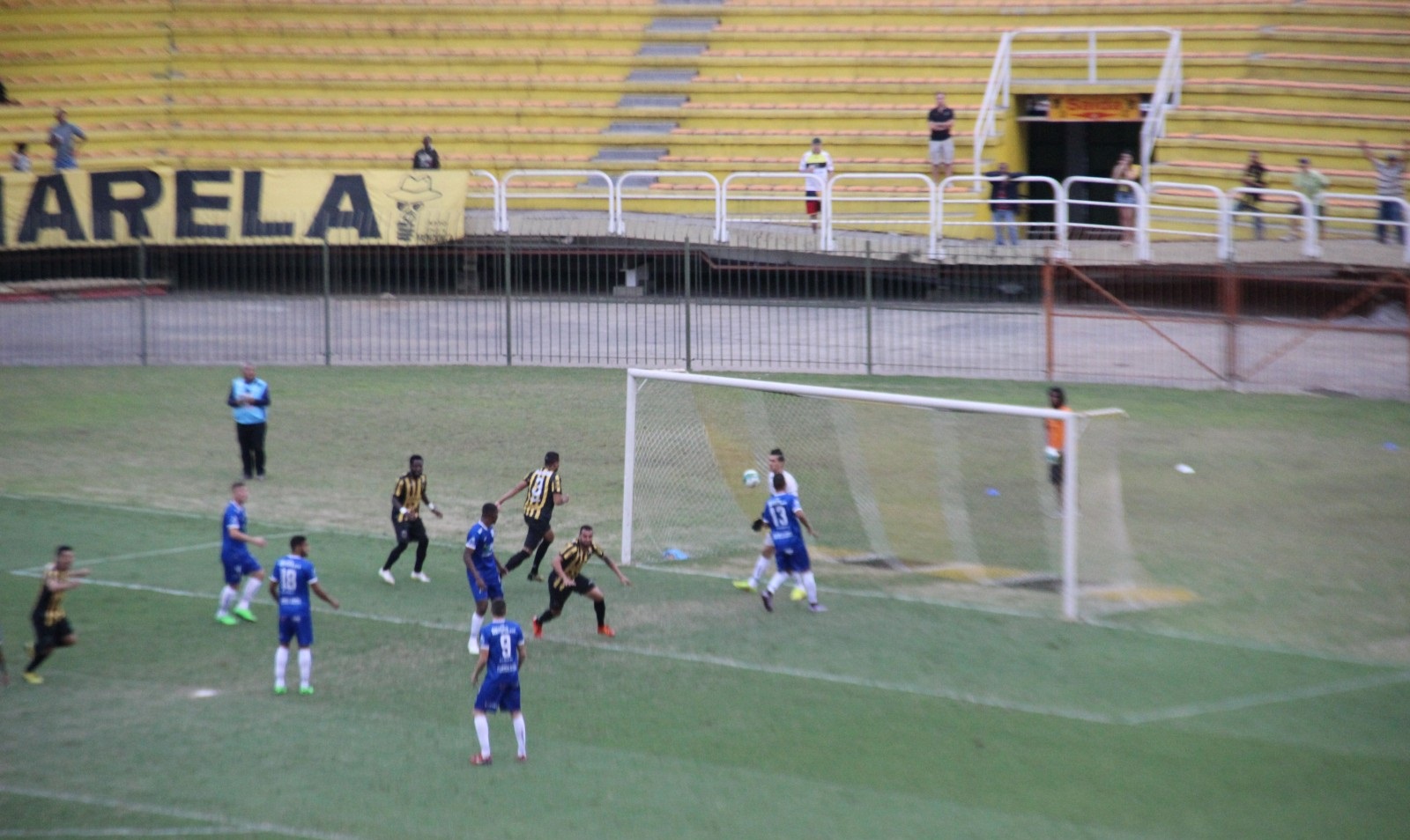 Invicto há oito jogos, Voltaço vence e assume liderança da Série C - Jornal  Aqui