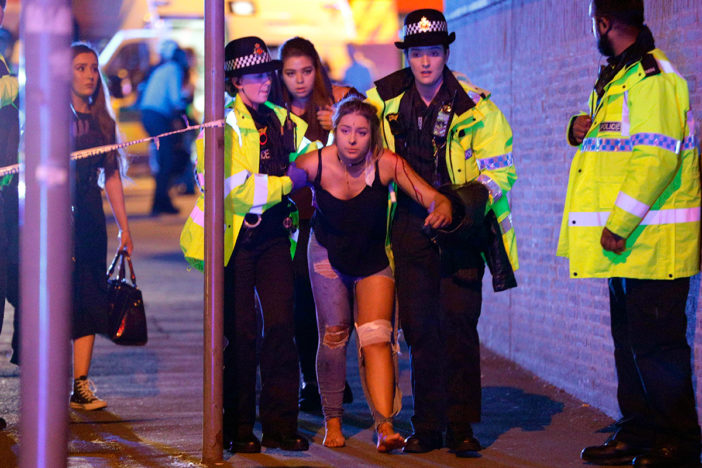 Todo sobre el ataque terrorista durante concierto de #ArianaGrande en #Mánchester Todo sobre el ataque terrorista durante concierto de #ArianaGrande en #Mánchester