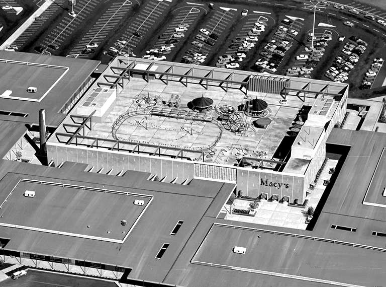 MALL HALL OF FAME October 2007