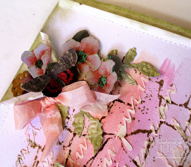 A Moment in time layout by Bernii Miller for Couture Creations using the new Vintage Garden Collection. A Moment in time layout by Bernii Miller for Couture Creations using the new Vintage Garden Collection.