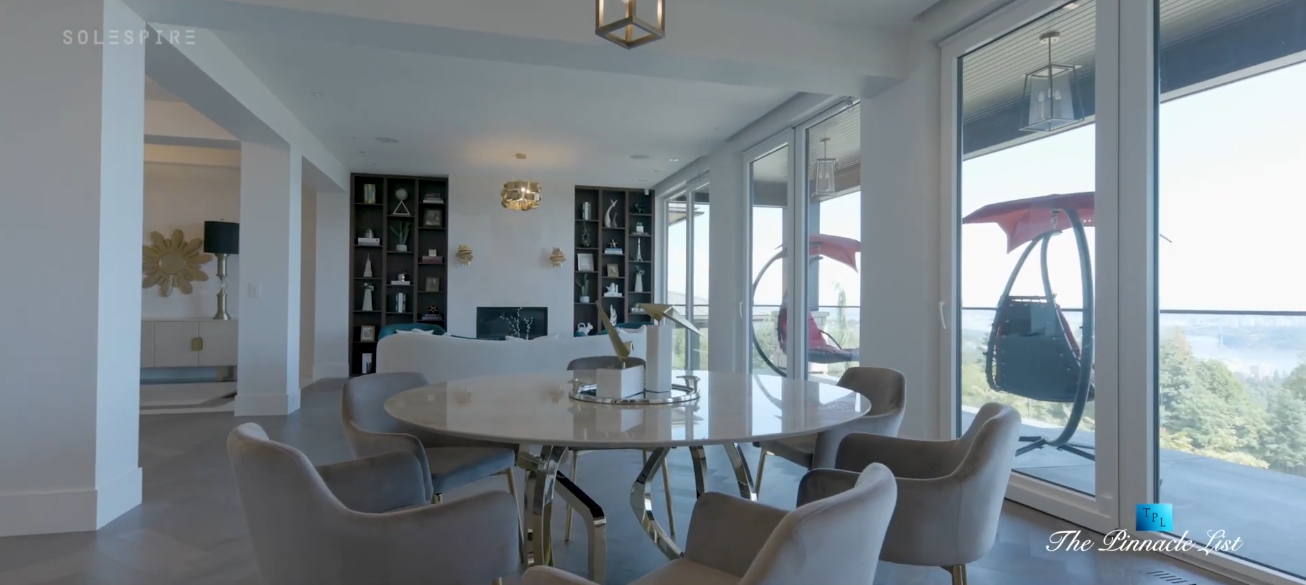 38 Photos vs. 2111 & 2121 Union Court , West Vancouver Luxury Homes Interior Design Tour