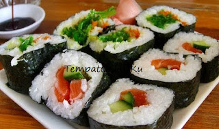 sushi khas jepang enak mantap