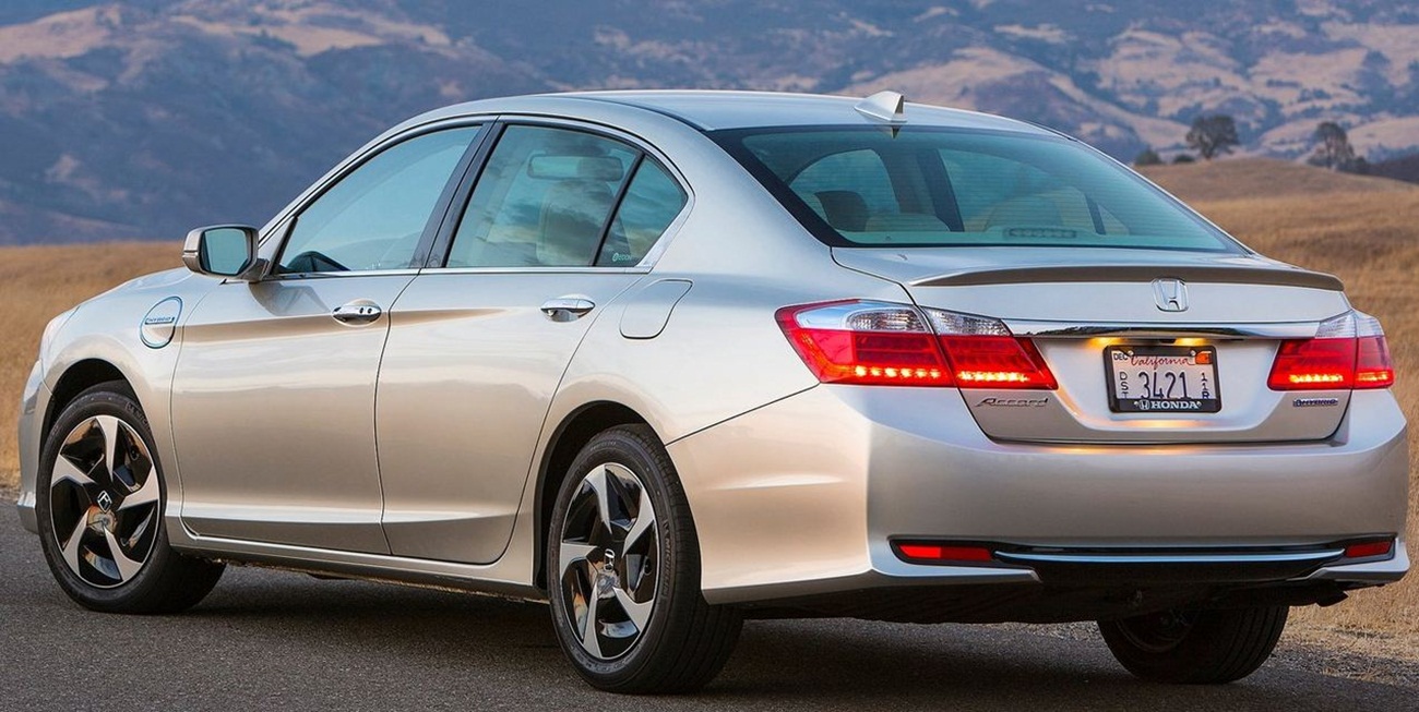 Honda Released: 2014 Honda Accord Plug-In Hybrid Sedan ~ Auto Car News