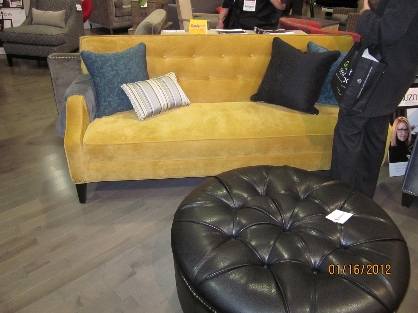 DESIGN SAVVY INTERIORS The Canadian Home Furniture Market 2012 January 14 17, 2012