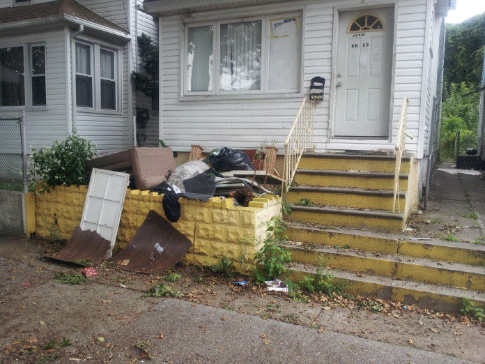 Queens Crap Jamaica garbage saga continues