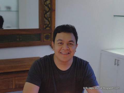 Tulus - instagram 2017 Tulus - instagram 2017