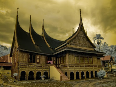 Rumah Gadang atau Rumah Godang - Minangkabau