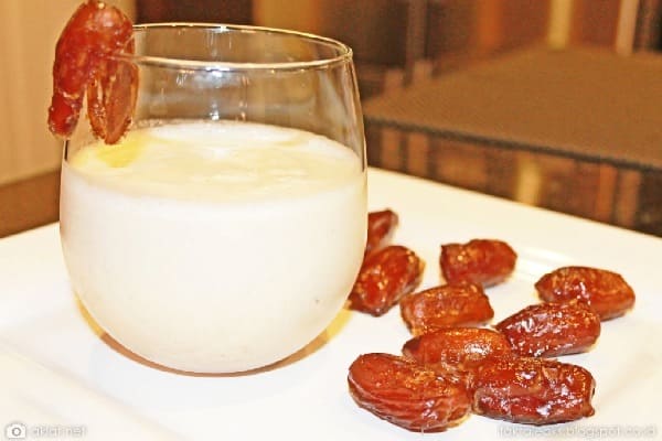 Menu Berbuka Puasa Paling Enak Dari Berbagai Negara Asia Kurma dan Susu