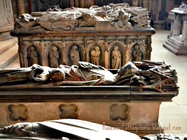 tombs inside saint elizabeth's church 