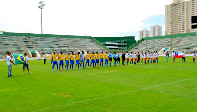 Seleções brasileira e chilena disputam uma vaga para a Turquia em 2017 Foto Joaquim Dantas